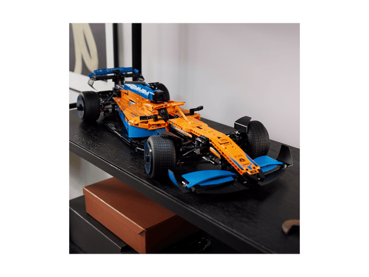 1432PCS Technic McLaren Formula 1 Race Car 42141