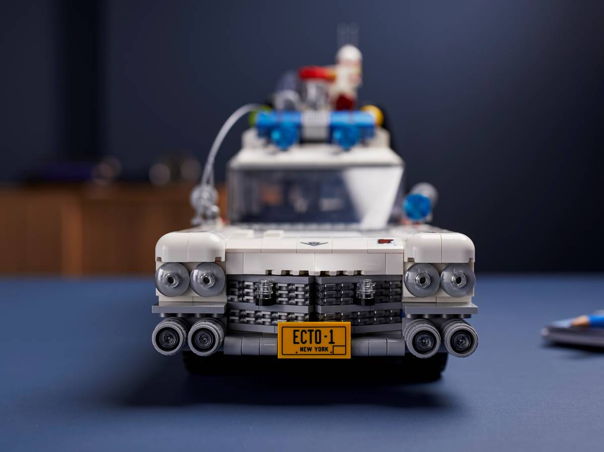 2352PCS Ghostbusters ECTO-1 10274