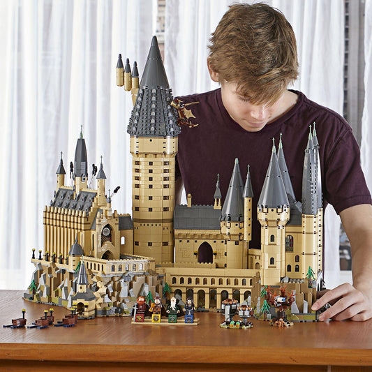 6020pcs Harry Potter Hogwarts Castle 71043