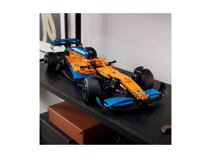1432PCS Technic McLaren Formula 1 Race Car 42141