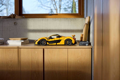 3893PCS Technic McLaren P1 42172