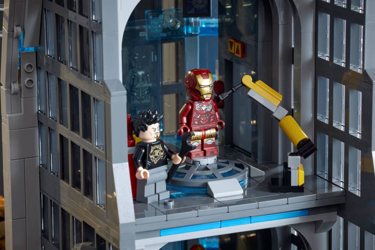 5201PCS Marvel Avengers Tower 76269